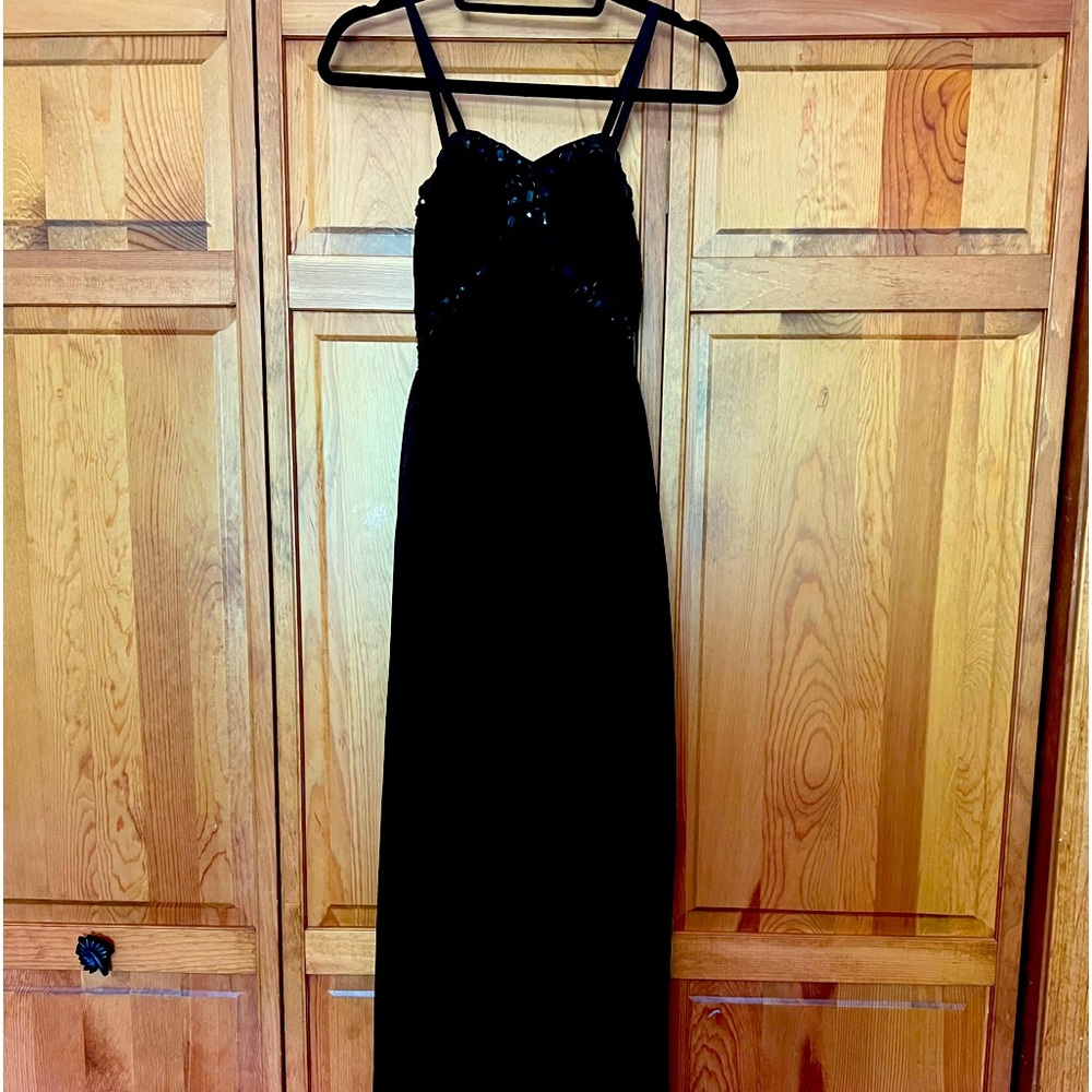 LOVE point black maxi dress, size S